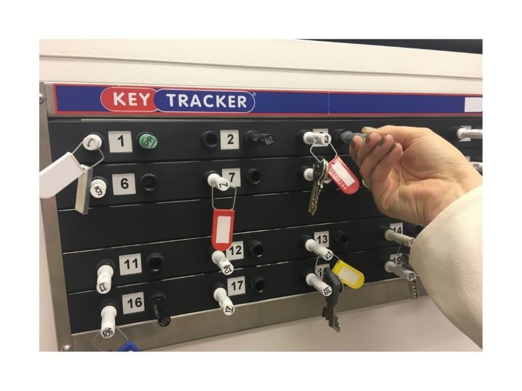 key-tracker-mechanical-peg-board-system-storage-industrial